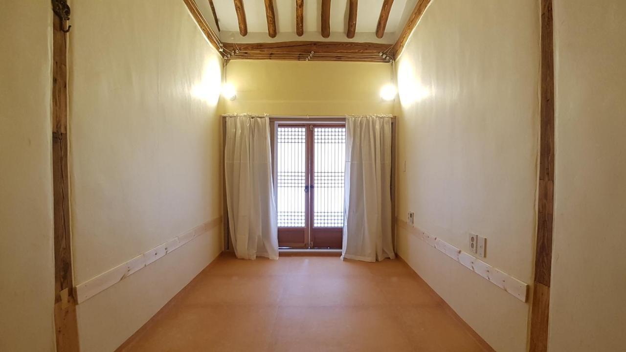 Ohnewwall Guesthouse Jeonju Exterior foto