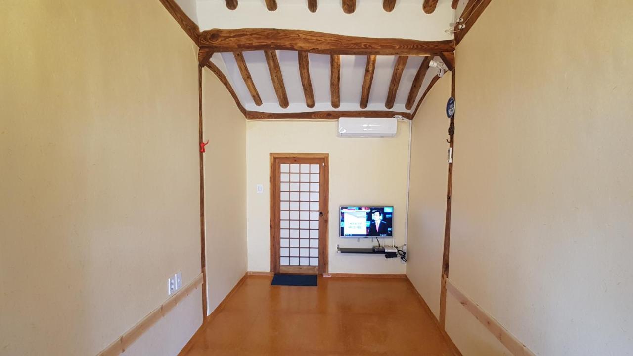 Ohnewwall Guesthouse Jeonju Exterior foto